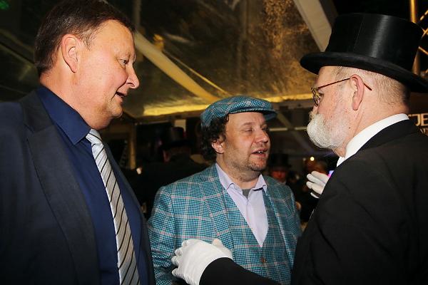 2016-06-20 22-37-09.JPG
